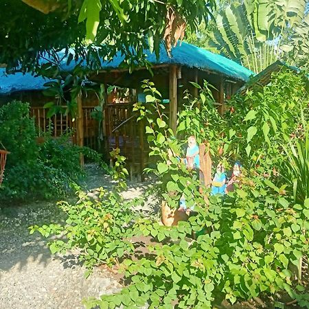 Moalboal Bamboo House / Rooms Exterior foto