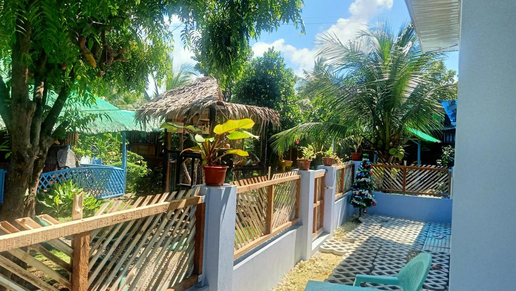 Moalboal Bamboo House / Rooms Habitación foto