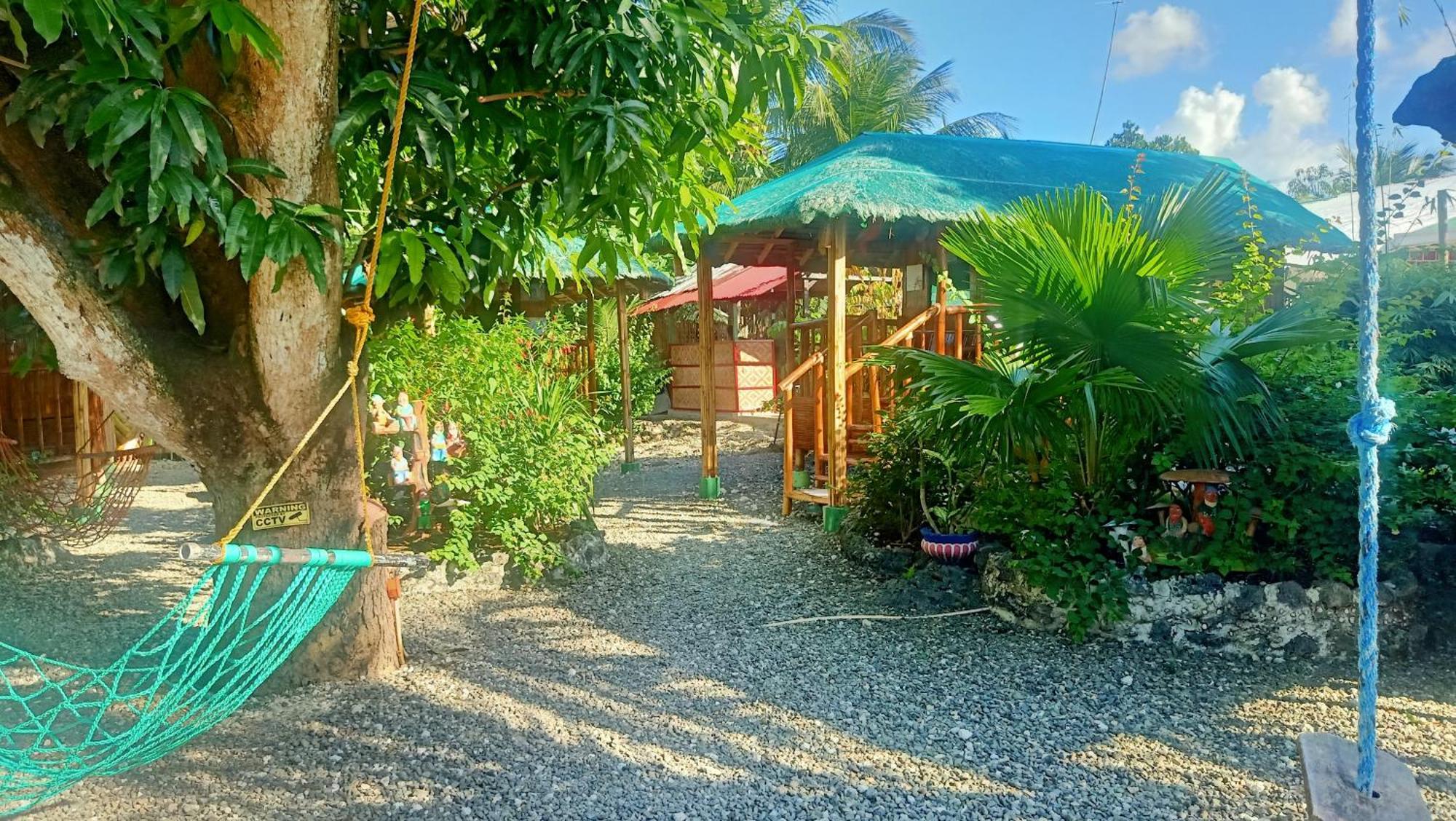 Moalboal Bamboo House / Rooms Habitación foto